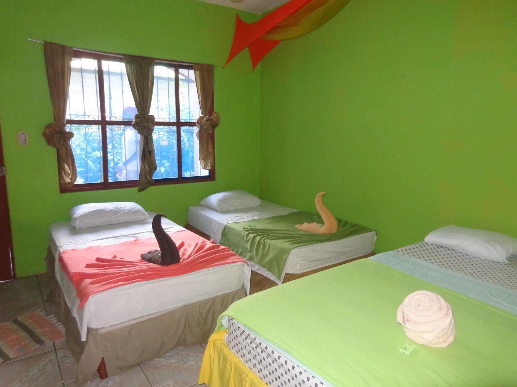 Cabinas Tortuguero Natural Ngoại thất bức ảnh